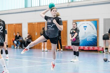 Bild 184 - wAJ SG Kremperheide/Muensterdorf - TuRa Meldorf : Ergebnis: 35:31